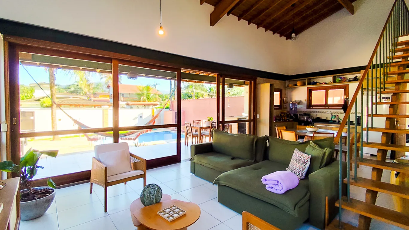 CASA CONDOMÍNIO RESSACA UBATUBA