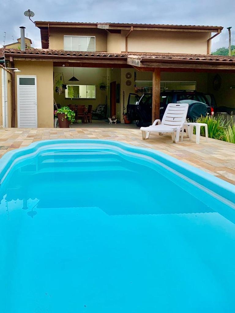 CASA - TONINHAS - UBATUBA │ UB560